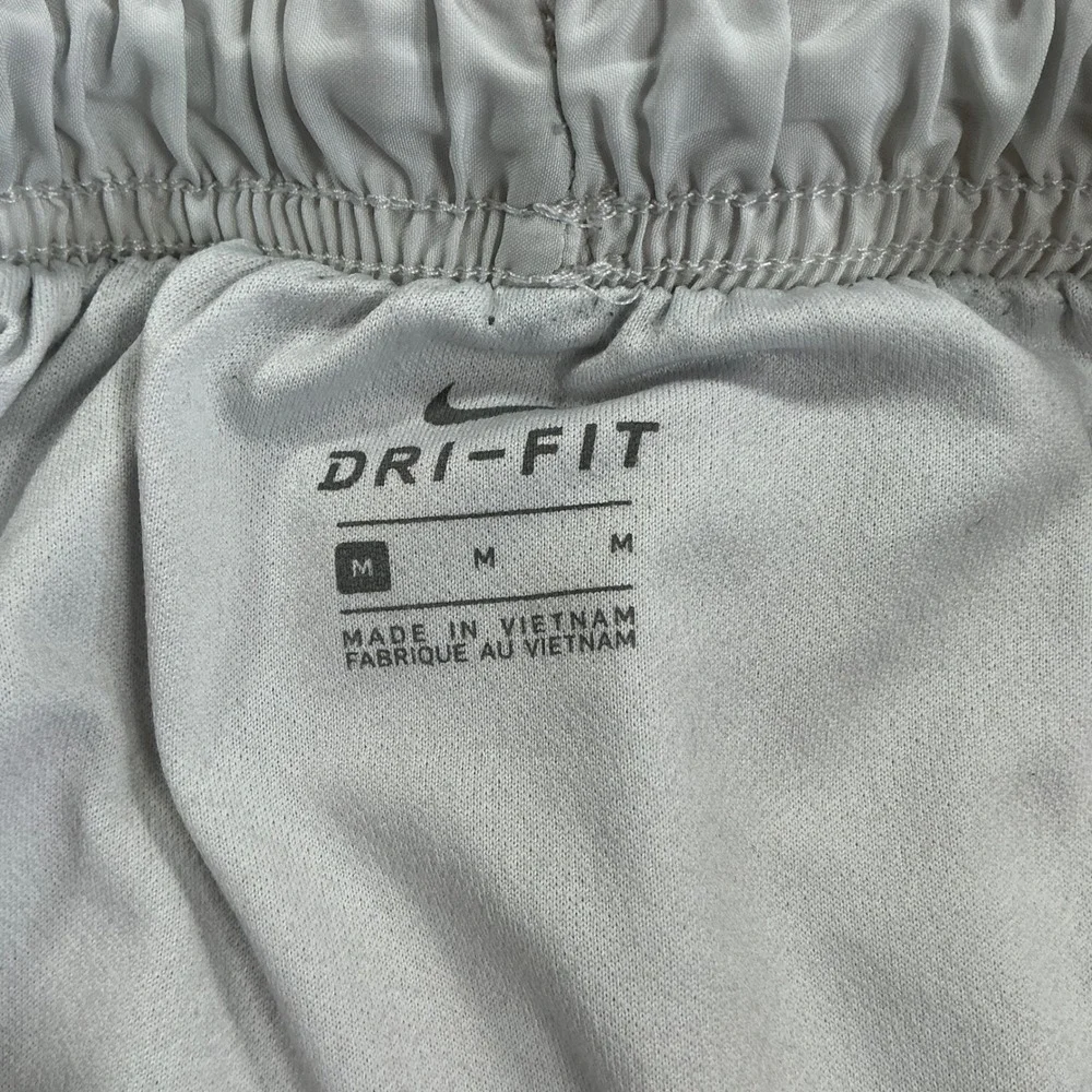 Nike Dri-FIT Running Shorts Womens Medium Gray Athletic Mesh Training 1463